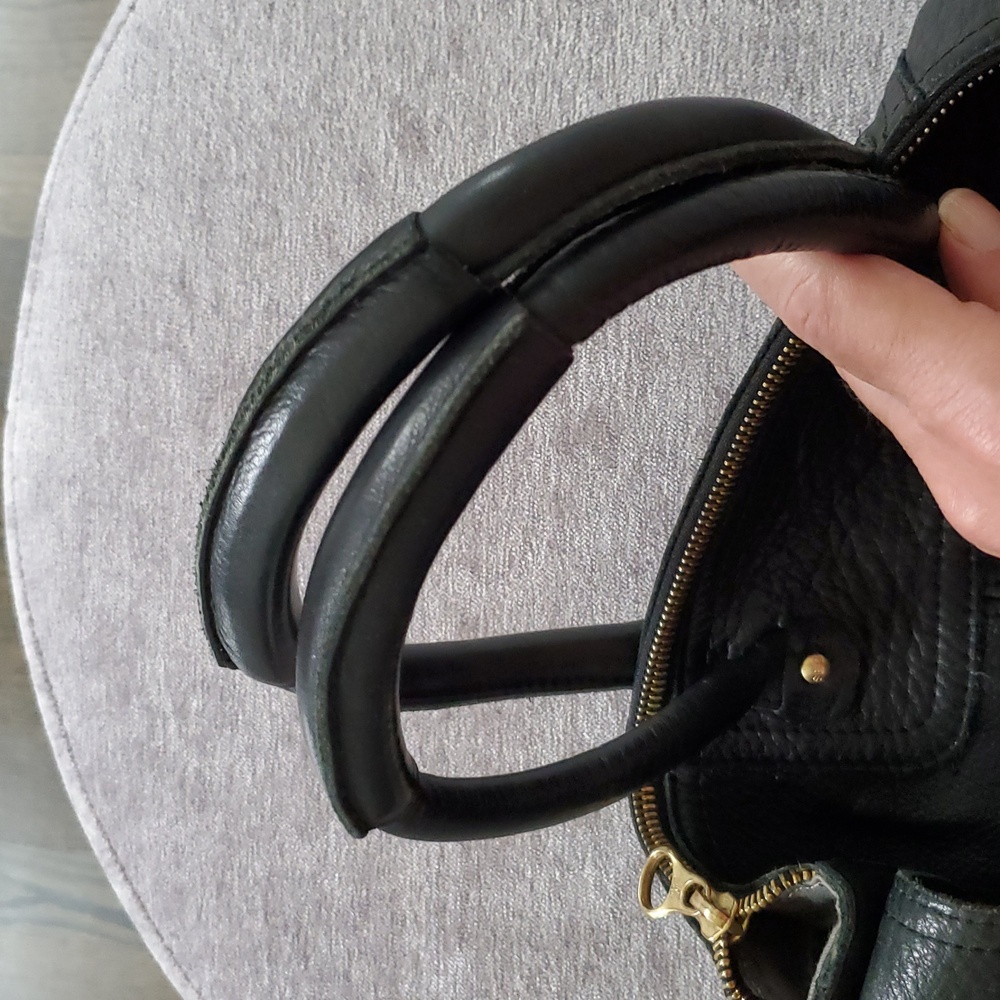 EUC See By Chloe Day Bag In Black Leather - Picture 15 of 16